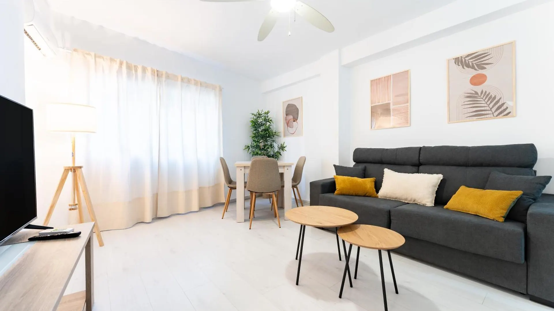 Pelayo City Center Apartment contacts